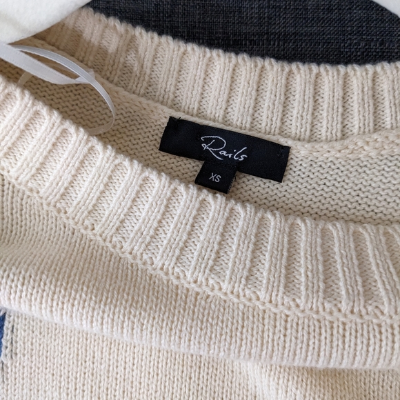 Rails Cream Sweater with Multicolor Floral Design - Picture 8 of 15